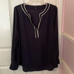 Navy top